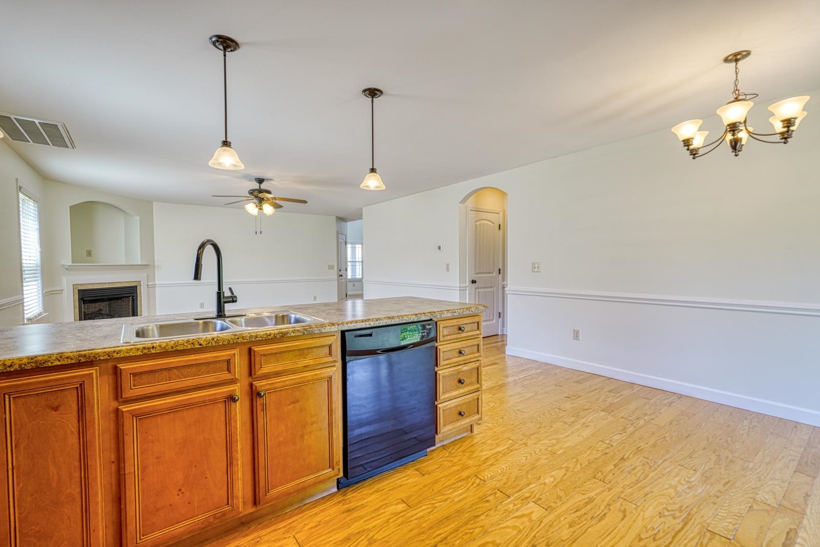 343 Robin Helton Drive Boiling Springs, SC 29316 - Photo 13 of 50