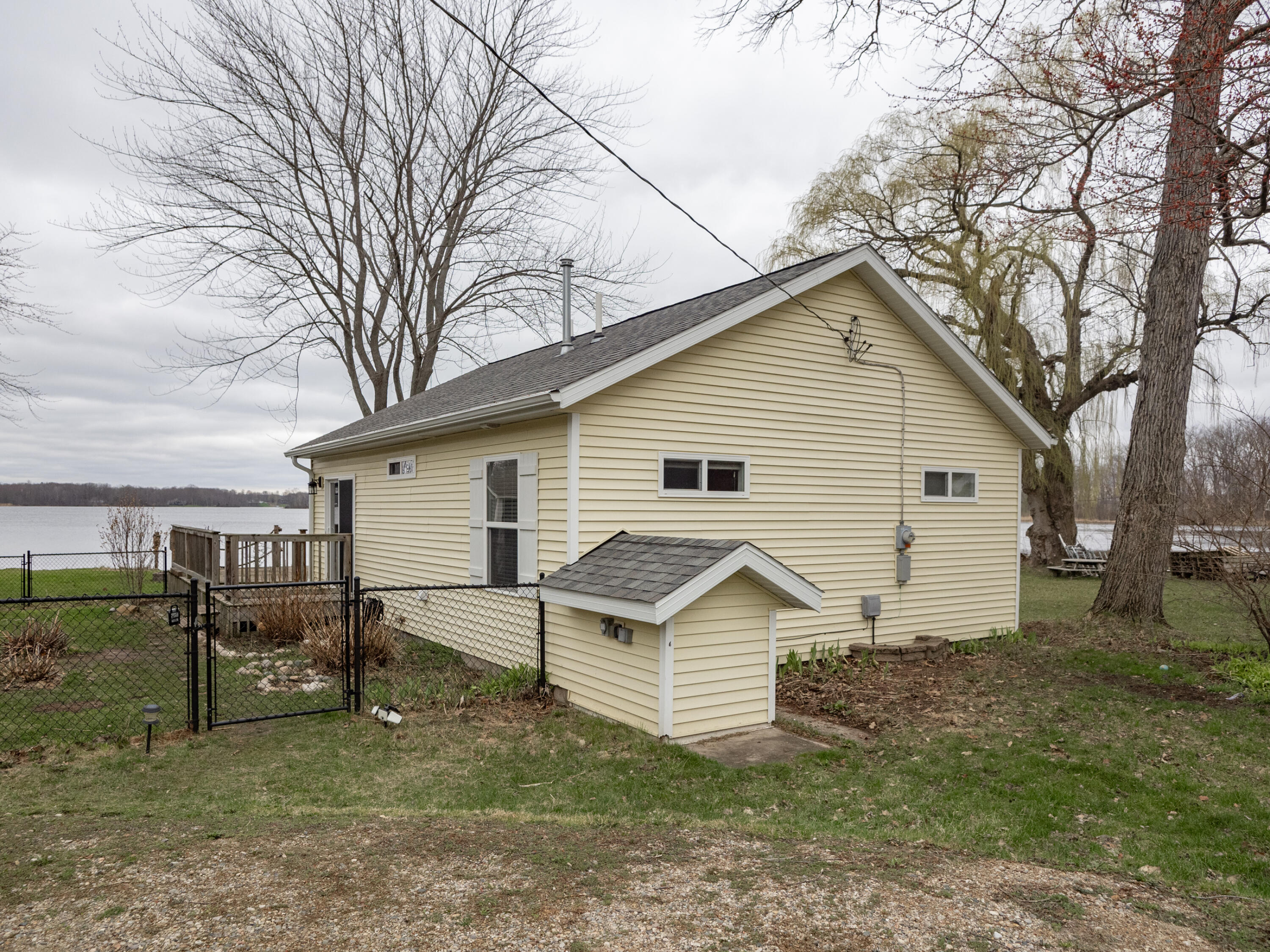 3053 East Baseline Road Gobles, MI 49055 - Photo 25 of 44 3053 Baseline Rd-124