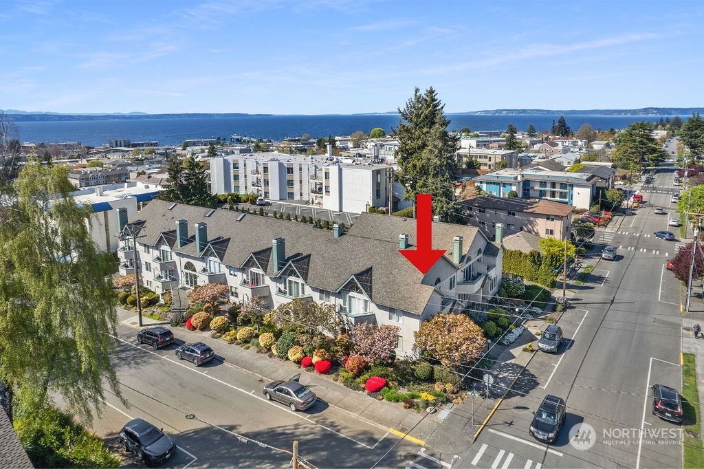 555 Walnut Street, Unit 6 Edmonds, WA 98020 - Photo 2 of 28 Gallery Image 2