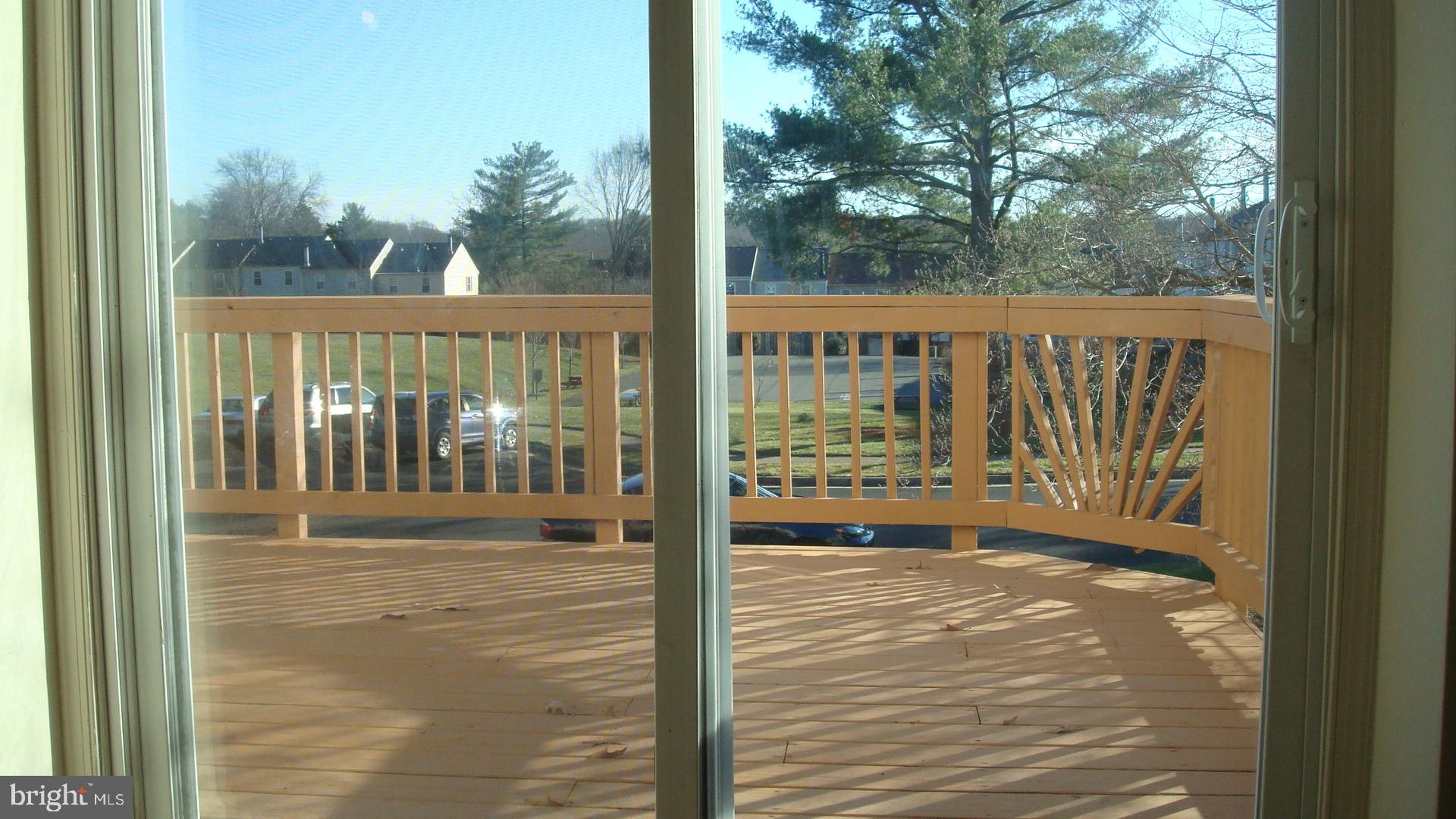 5541 Ridgeton Hill Court Fairfax, VA 22032 - Photo 13 of 49