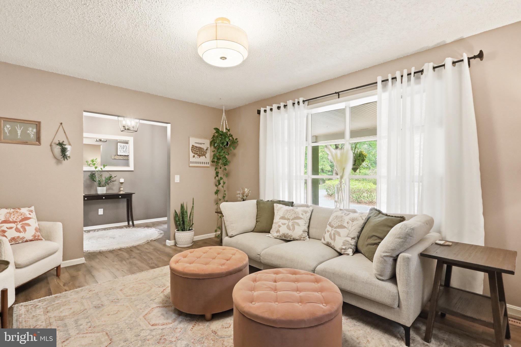 78 Lizzie Mills Road Castleton, VA 22716 - Photo 7 of 53 Formal living room