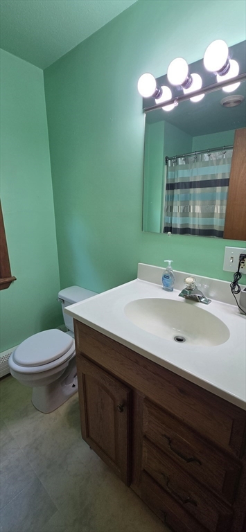36 Middlesex Road Tyngsborough, MA 01879 - Photo 8 of 12