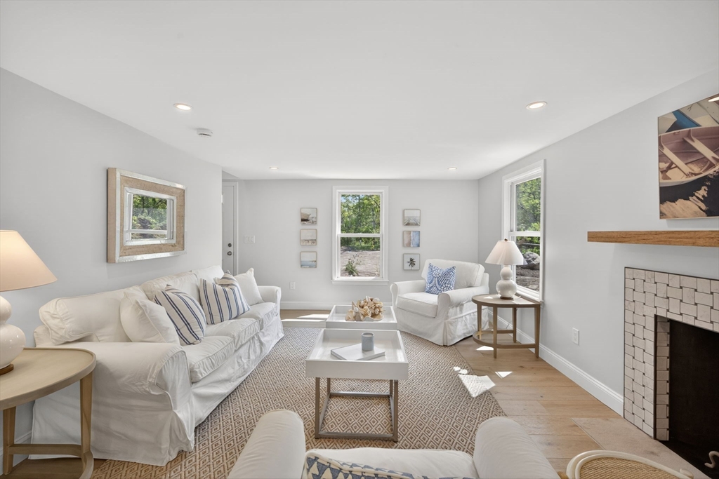 333 Old Comers Road Chatham, MA 02633 - Photo 10 of 42 Gallery Image 10