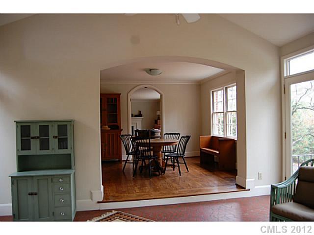 3909 Churchill Road, Unit 18 Charlotte, NC 28211 - Photo 7 of 13 Gallery Image 7