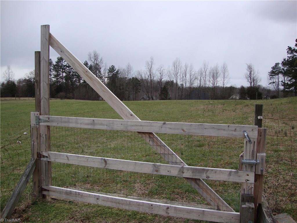 6550 Hunt Road Pleasant Garden, NC 27313 - Photo 22 of 26 Gallery Image 22