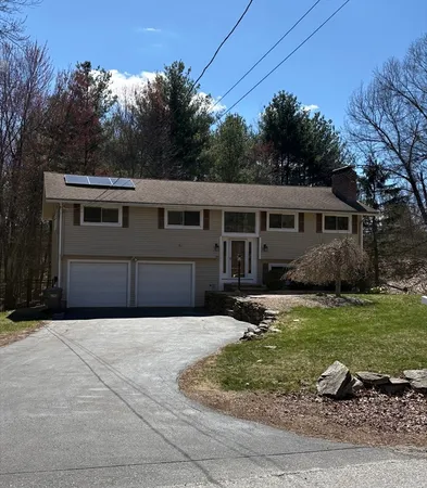$700,000 | 202 Brewer Street, Northborough, MA 01532