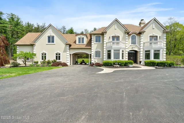 $1,999,900 | 380-382 Lape Road, Schodack, NY 12123