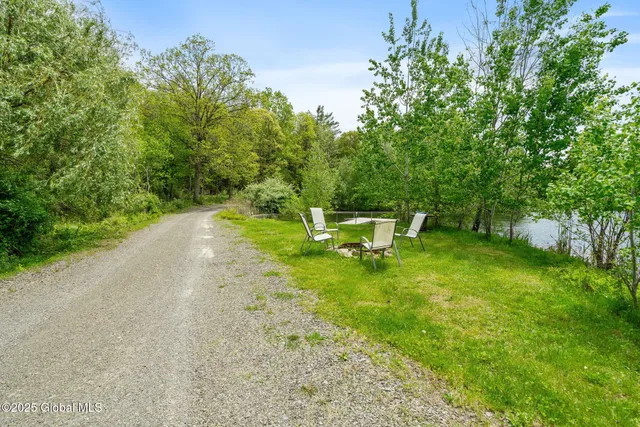 $1,999,900 | 380-382 Lape Road, Schodack, NY 12123