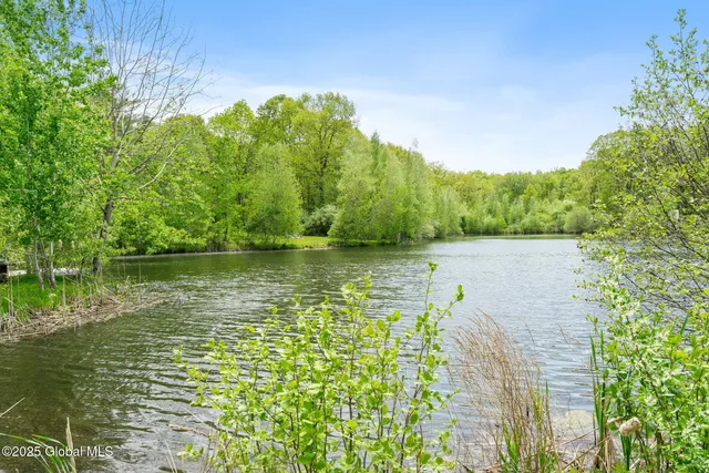 $1,999,900 | 380-382 Lape Road, Schodack, NY 12123