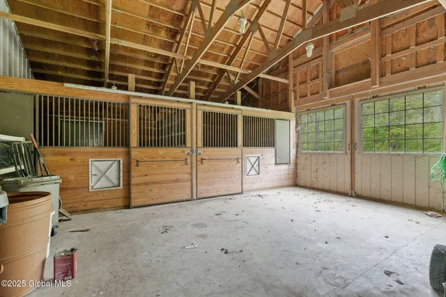 $1,999,900 | 380-382 Lape Road, Schodack, NY 12123