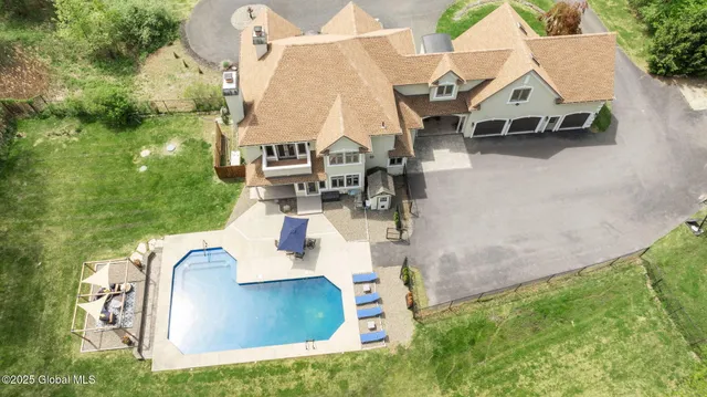 $1,999,900 | 380-382 Lape Road, Schodack, NY 12123