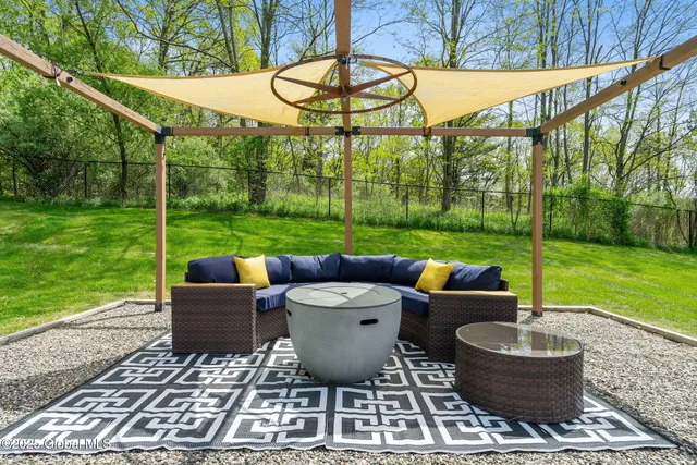 $1,999,900 | 380-382 Lape Road, Schodack, NY 12123