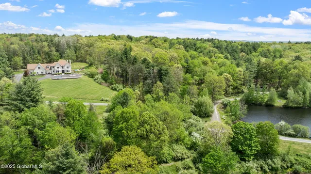 $1,999,900 | 380-382 Lape Road, Schodack, NY 12123