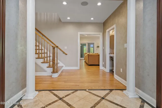 $1,999,900 | 380-382 Lape Road, Schodack, NY 12123