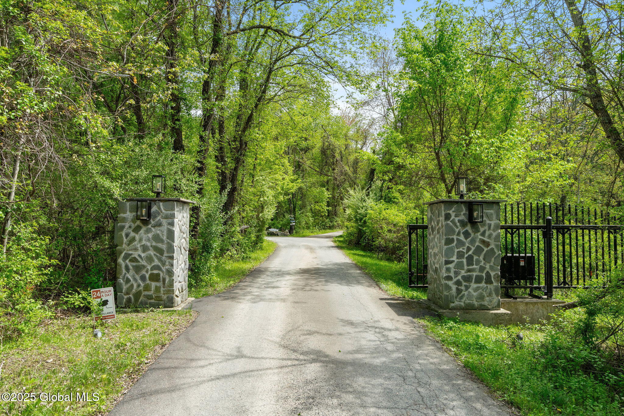 380-382 Lape Road Schodack, NY 12123 - Photo 5 of 170 210-web-or-mls-380-lape-rd