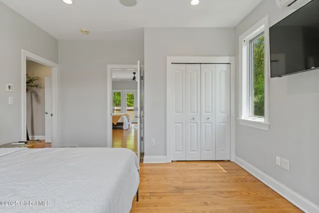 $1,999,900 | 380-382 Lape Road, Schodack, NY 12123