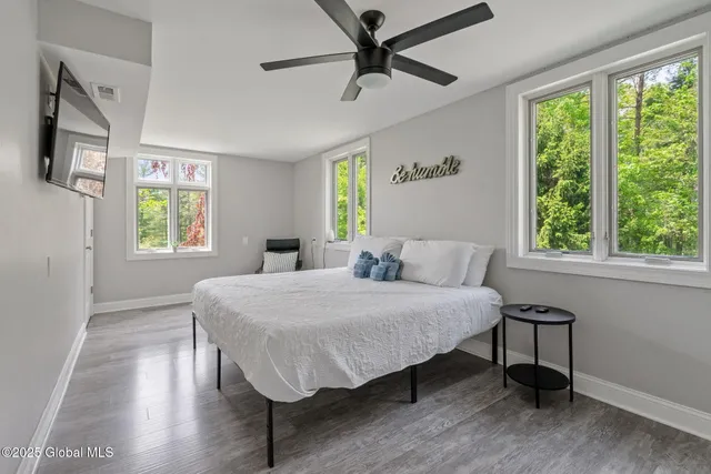 $1,999,900 | 380-382 Lape Road, Schodack, NY 12123