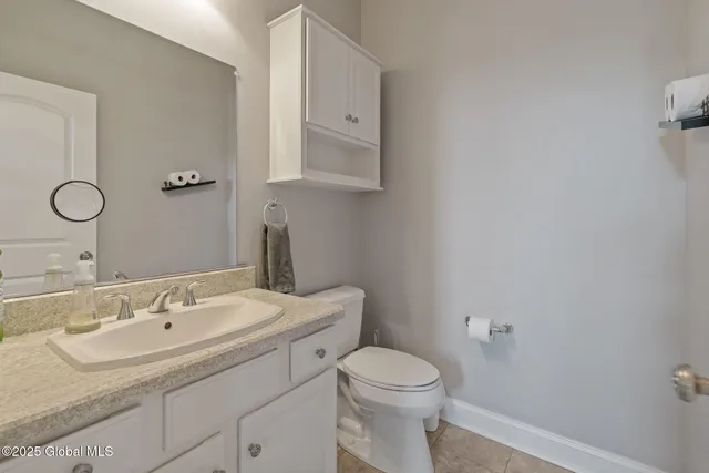 $1,999,900 | 380-382 Lape Road, Schodack, NY 12123