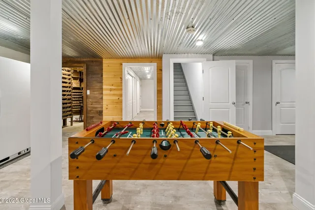 $1,999,900 | 380-382 Lape Road, Schodack, NY 12123