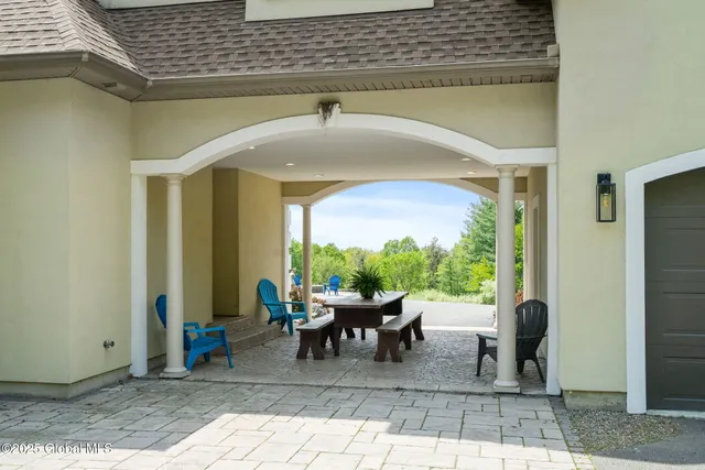 $1,999,900 | 380-382 Lape Road, Schodack, NY 12123