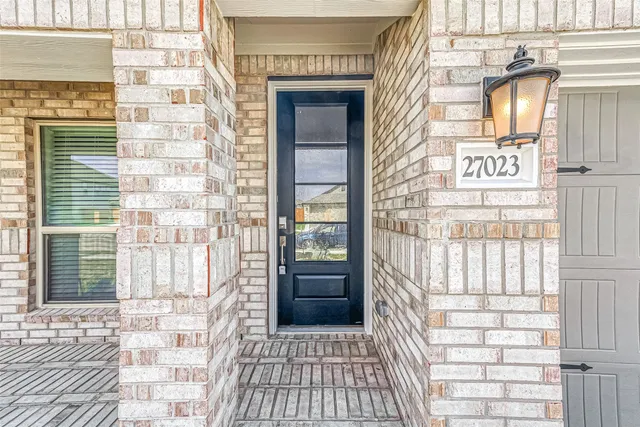 $2,350 | 27023 Wandering Glen Lane, Katy, TX 77493
