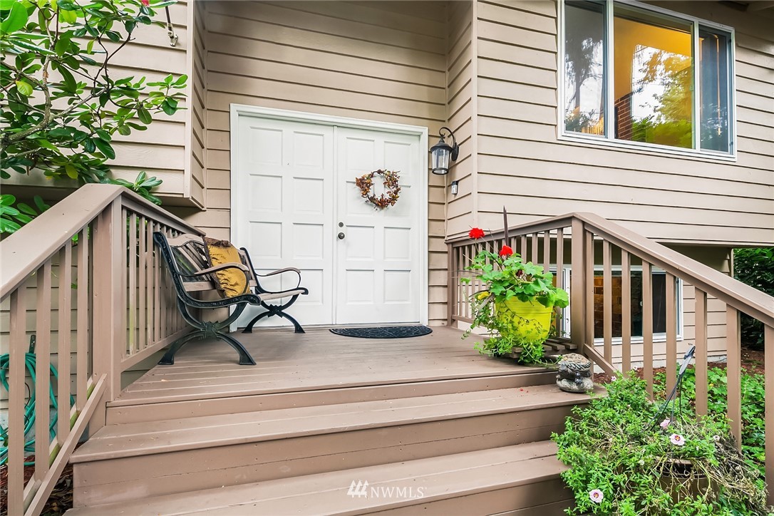 24022 7th Avenue West Bothell, WA 98021 - Photo 4 of 26