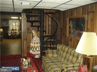311 Jericho Road Quinton, NJ 08079 - Photo 7 of 12 Family Room