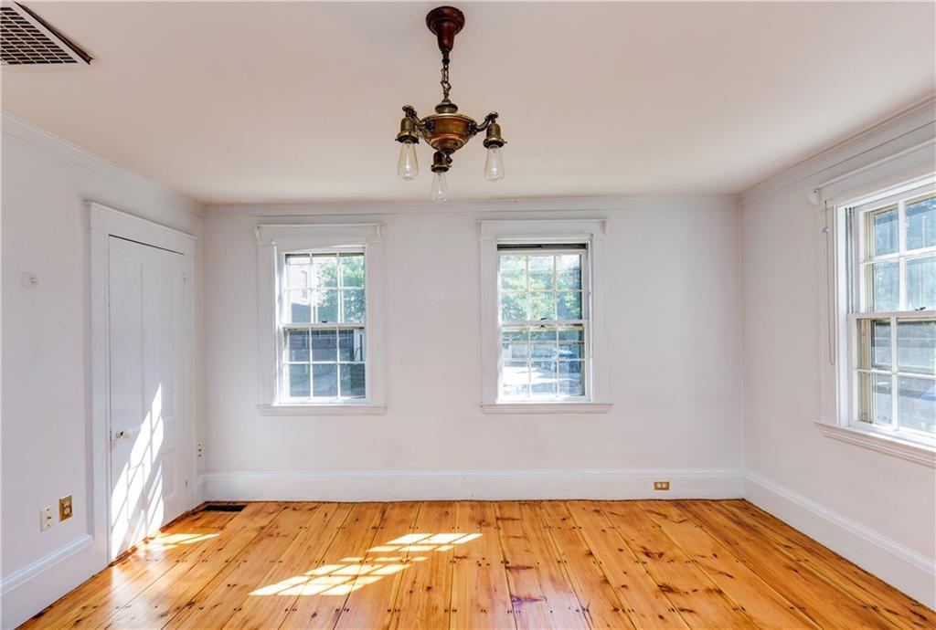 321 Spring Street Portland, ME 04102 - Photo 11 of 35 Photo