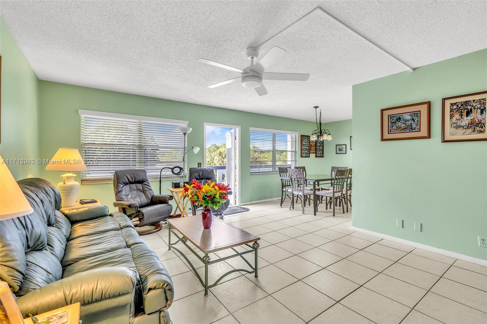 3003 Lyndhurst H, Unit 3003 Deerfield Beach, FL 33442 - Photo 18 of 37