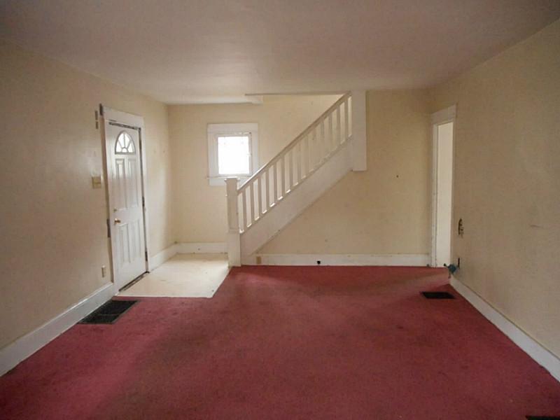 305 East Northern Avenue Springfield, OH 45503 - Photo 4 of 10
