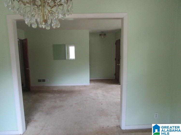 236 25th Street Southwest Birmingham, AL 35211 - Photo 6 of 19