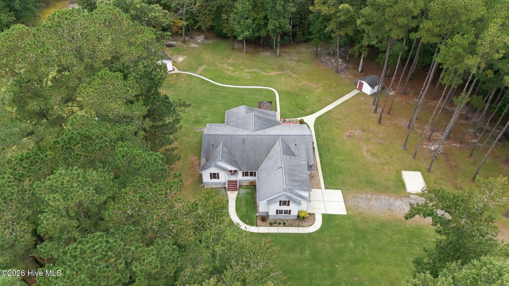 900 Perrytown Road New Bern, NC 28562 - Photo 16 of 54 19-web-or-mls-DJI_20261005125413_0717_D