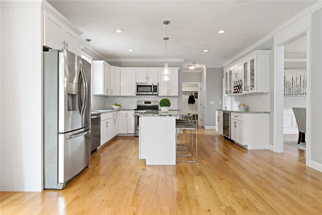 44 Lantern Road Lincoln, RI 02865 - Photo 14 of 50 Gallery Image 14