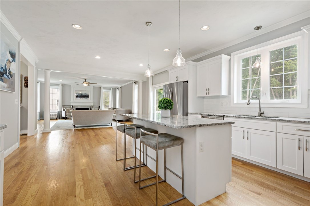 44 Lantern Road Lincoln, RI 02865 - Photo 17 of 50 Gallery Image 17