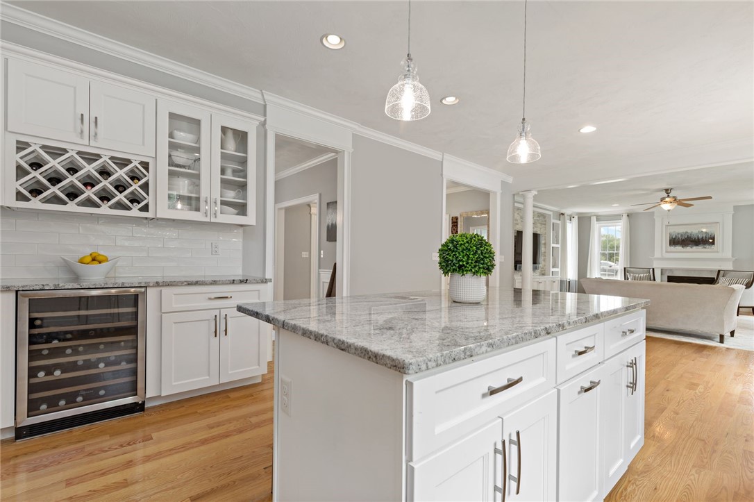 44 Lantern Road Lincoln, RI 02865 - Photo 18 of 50 Gallery Image 18