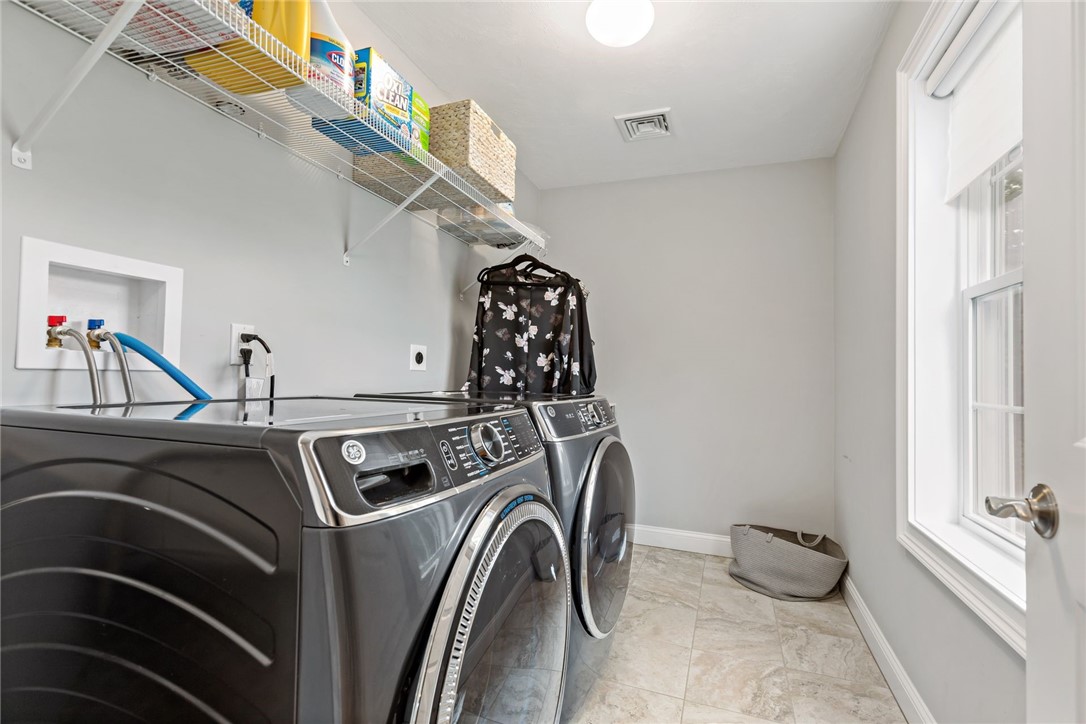 44 Lantern Road Lincoln, RI 02865 - Photo 27 of 50 Second floor laundry room!