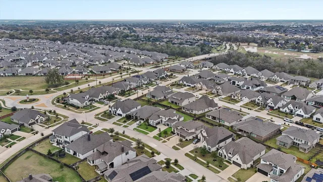 $5,100 | 30330 Parkside Passage Drive, Fulshear, TX 77441