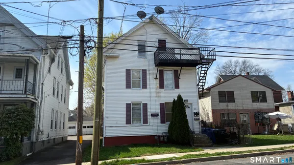 $1,250 | 54 North Avenue, Unit 3, Meriden, CT 06451