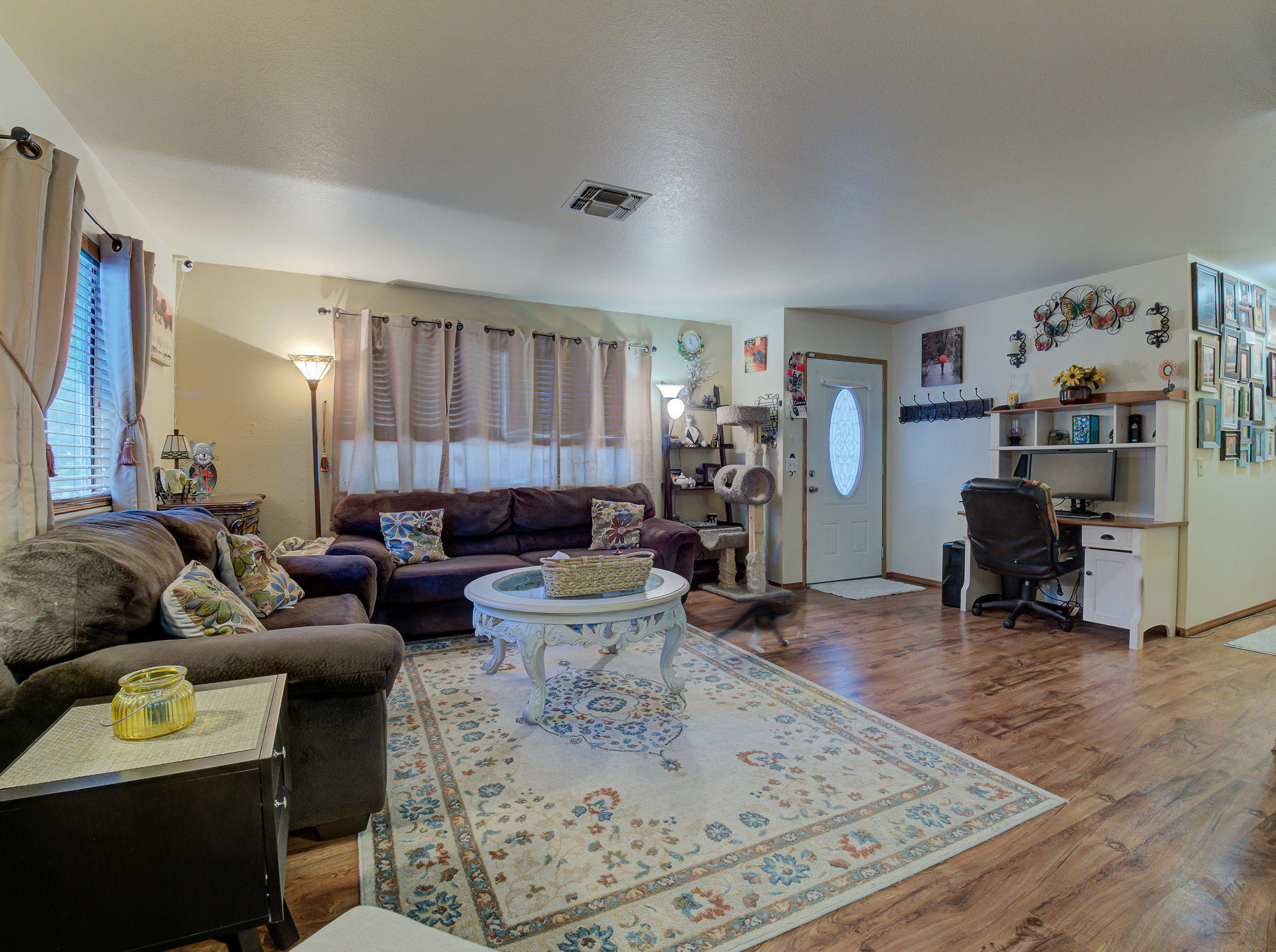 1233 Beltline Road Redding, CA 96003 - Photo 6 of 25 1233BeltlineRoad_031_2_3