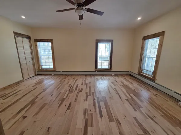 $3,500 | 526 Canaan Street, Unit 1, Canaan, NH 03741