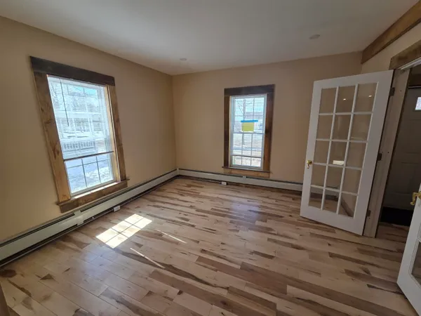 $3,500 | 526 Canaan Street, Unit 1, Canaan, NH 03741