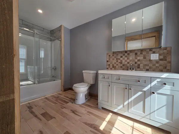 $3,500 | 526 Canaan Street, Unit 1, Canaan, NH 03741