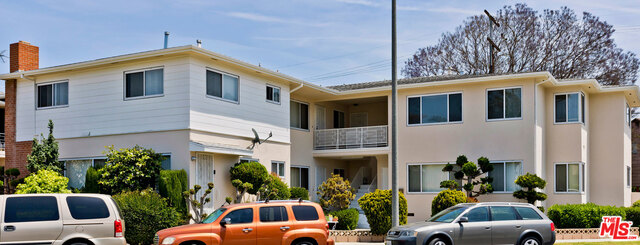 2600 Stoner Avenue Los Angeles, CA 90064 - Photo 3 of 24