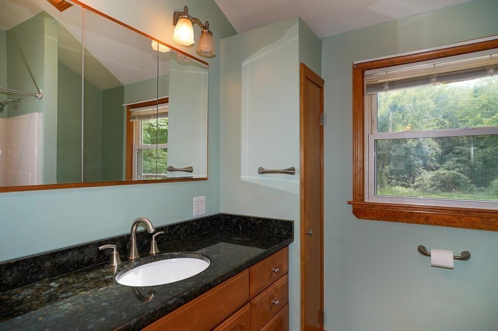 125 Baldwin Road Billerica, MA 01821 - Photo 10 of 24 Gallery Image 10