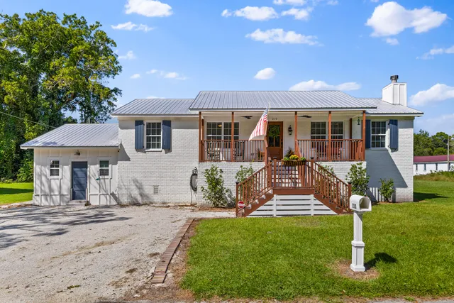 $499,950 | 210 Cassena Street, McClellanville, SC 29458