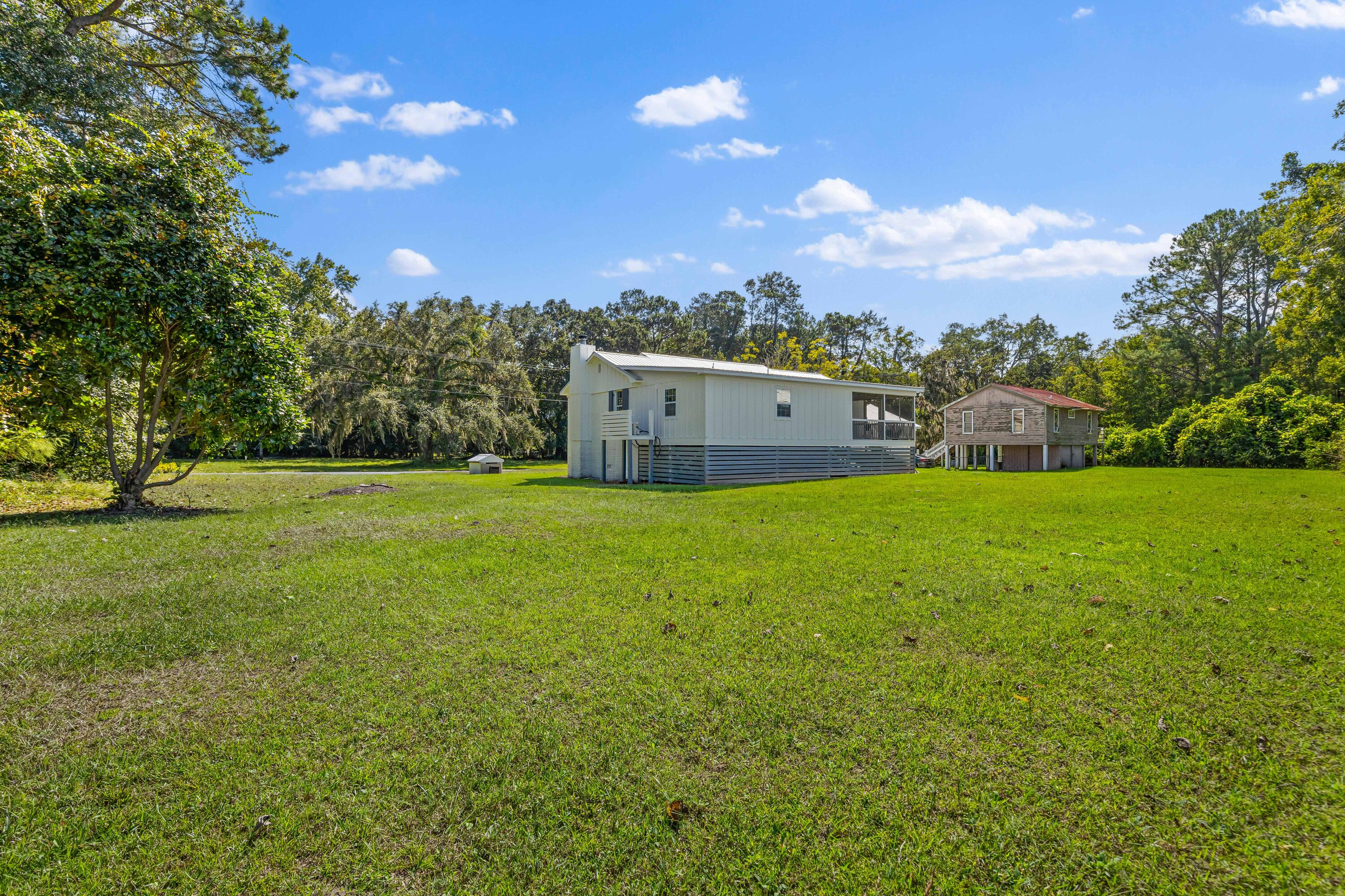 210 Cassena Street McClellanville, SC 29458 - Photo 19 of 51 210-Cassena-35