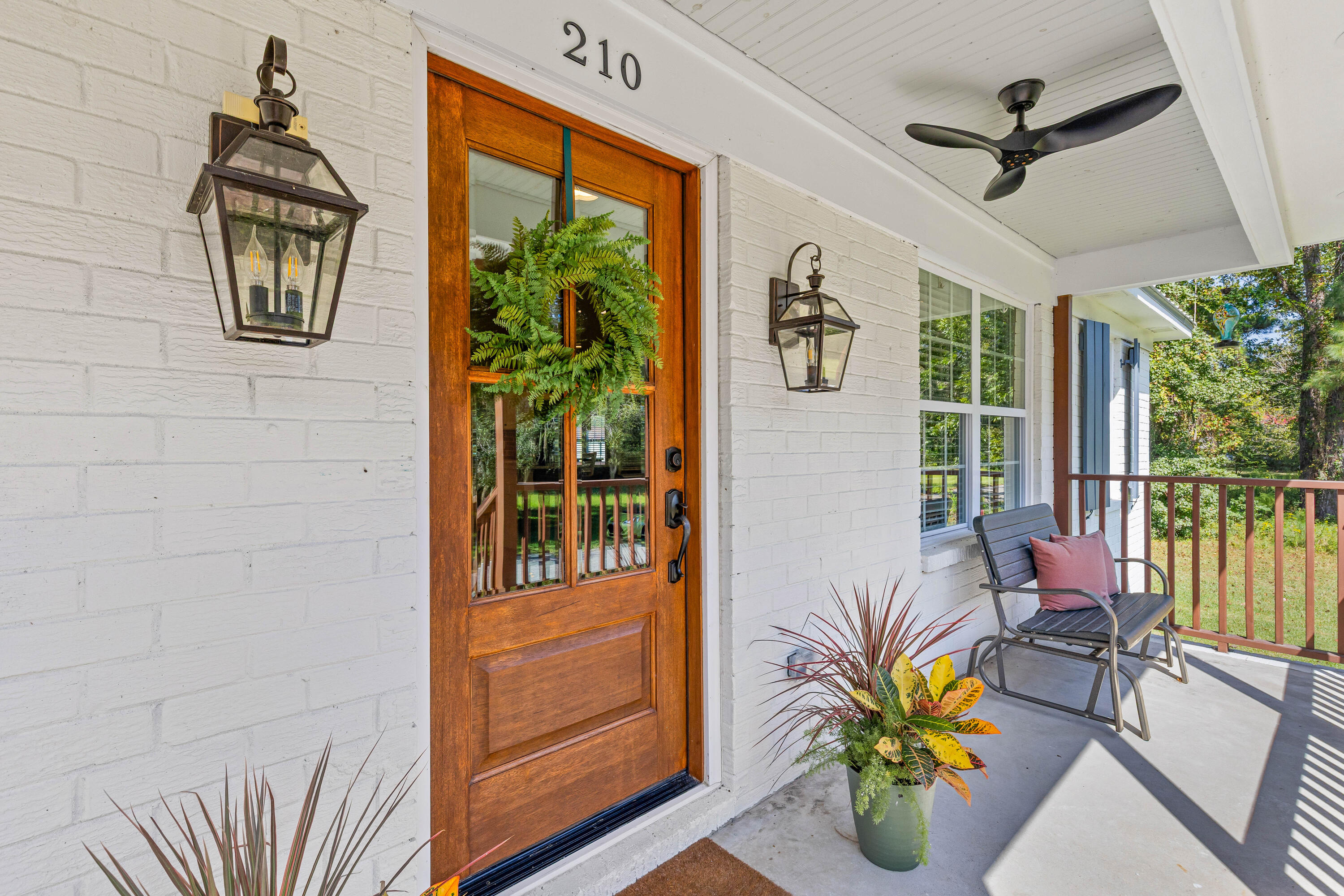 210 Cassena Street McClellanville, SC 29458 - Photo 4 of 51 210-Cassena-38
