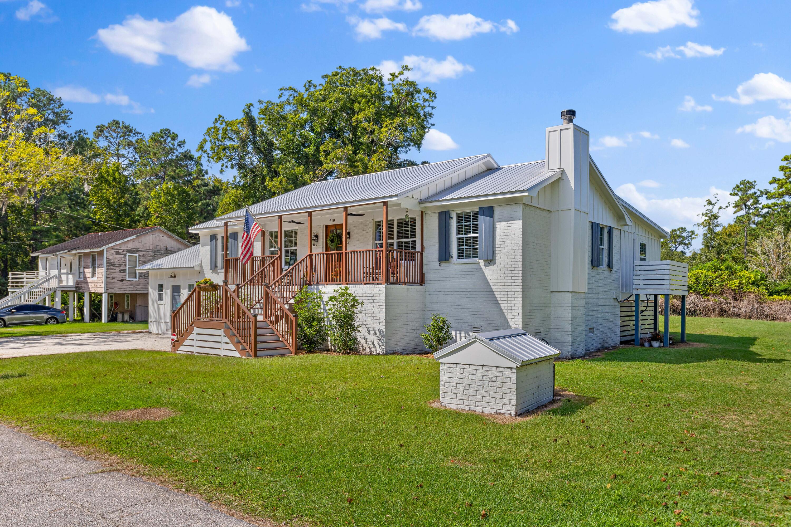 210 Cassena Street McClellanville, SC 29458 - Photo 43 of 51 210-Cassena-42