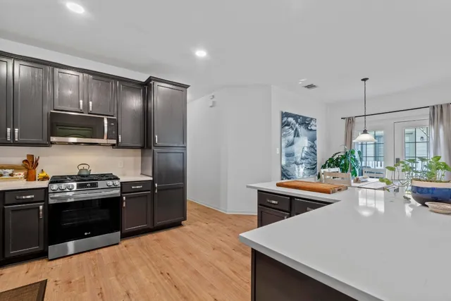 $410,000 | 6801 Beckett Road, Unit 131R, Austin, TX 78749