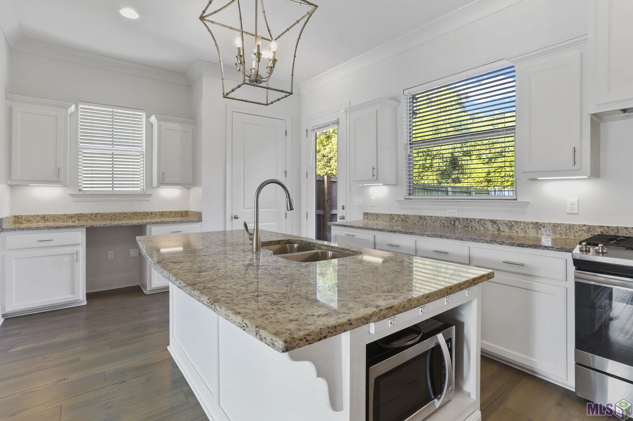 5024 Myrtle Trail Drive Baton Rouge, LA 70820 - Photo 1 of 11